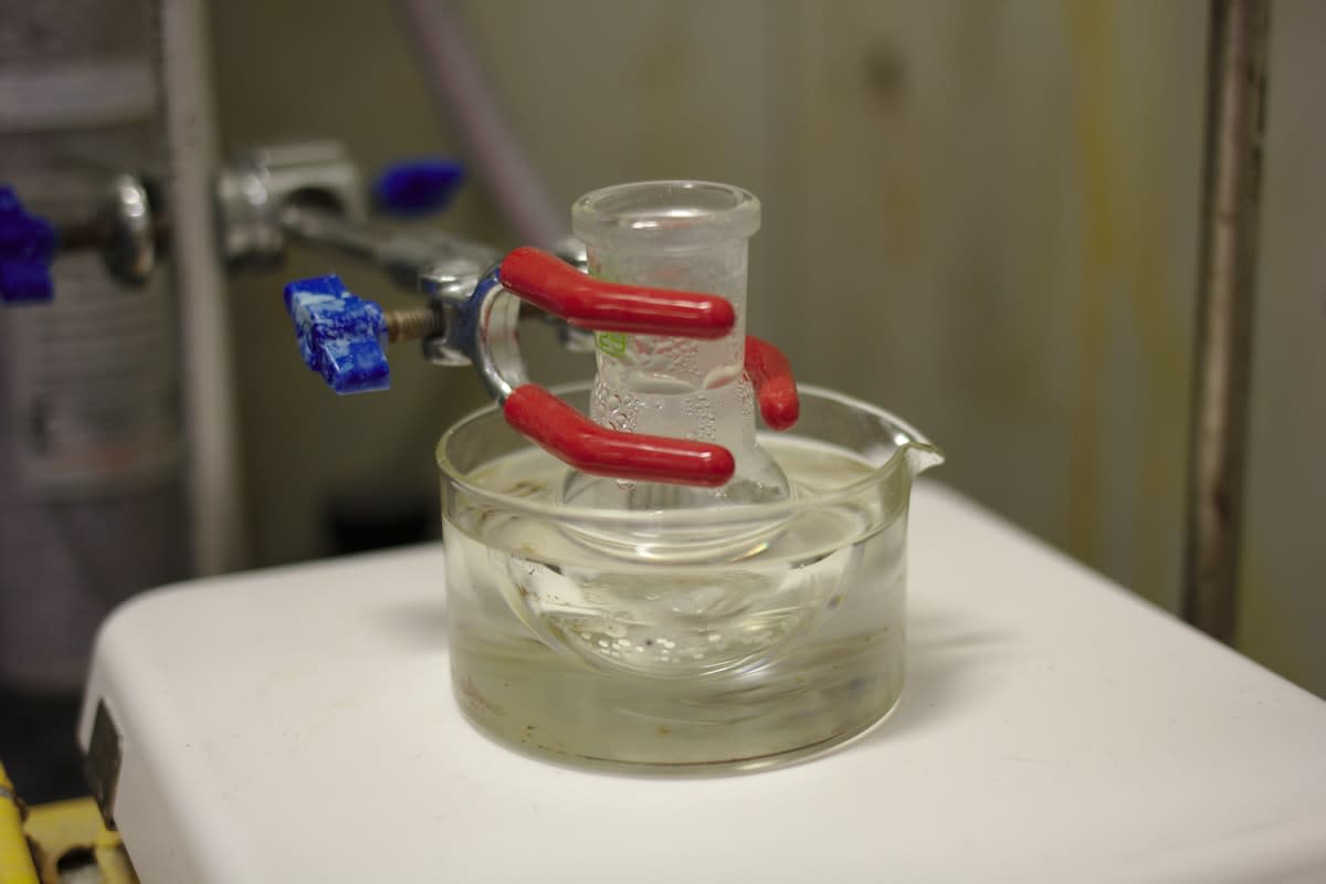 Electrochemistry lithium extraction process