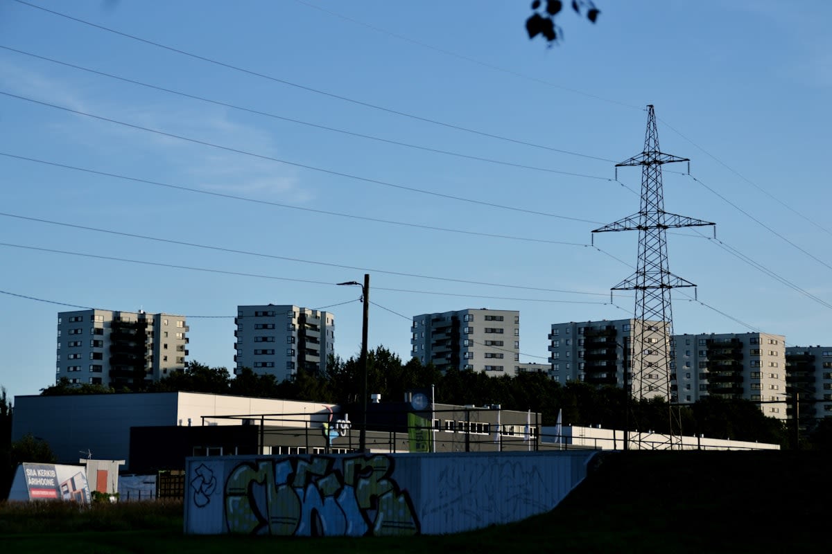 urban power grid and battery storage