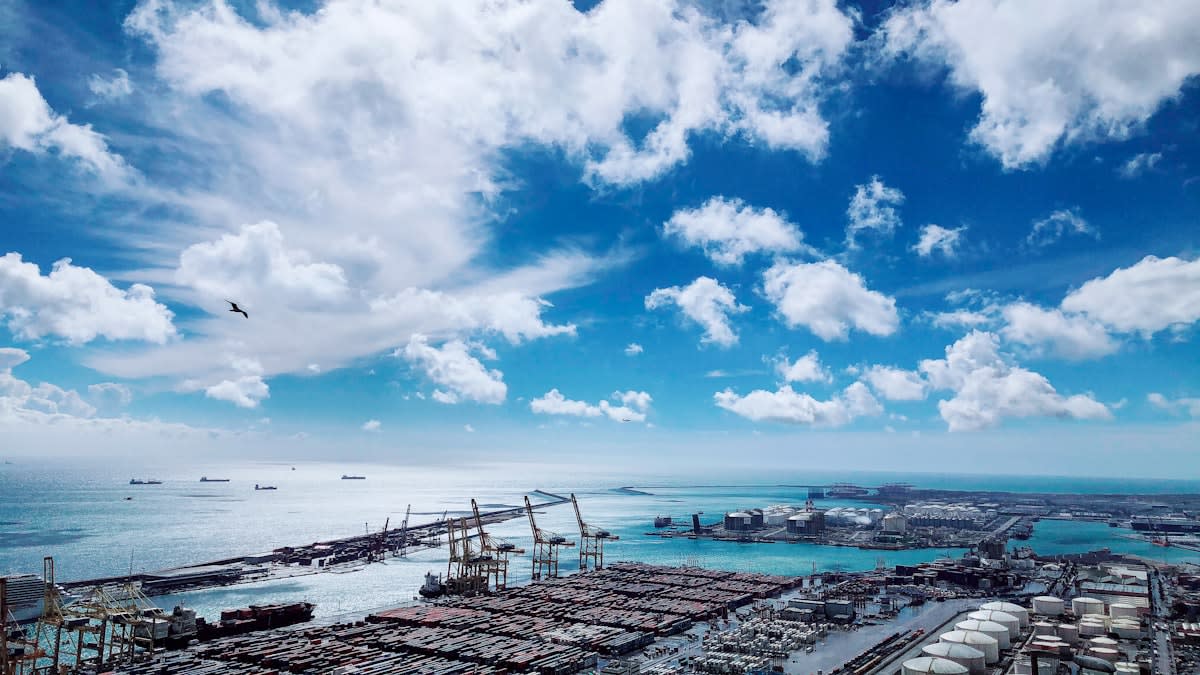 LNG terminal shipping port Europe