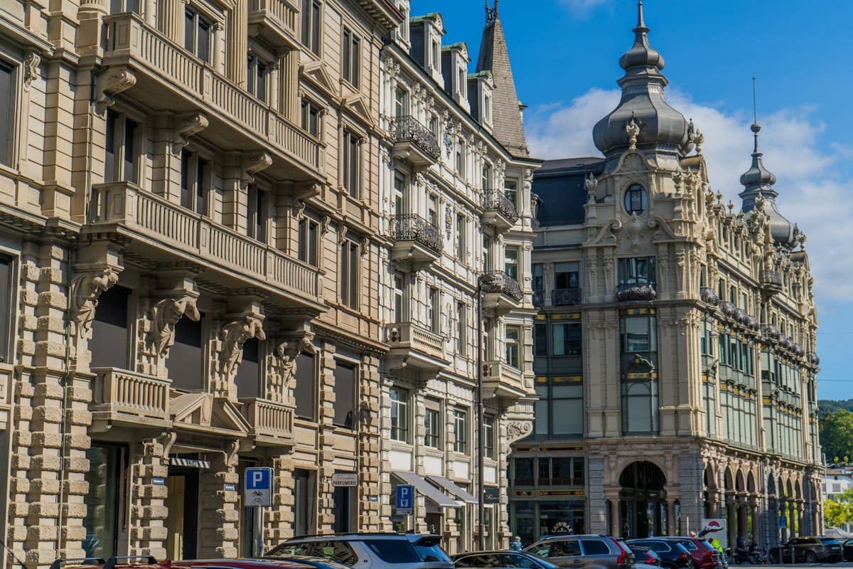 Modern European architecture and government buildings