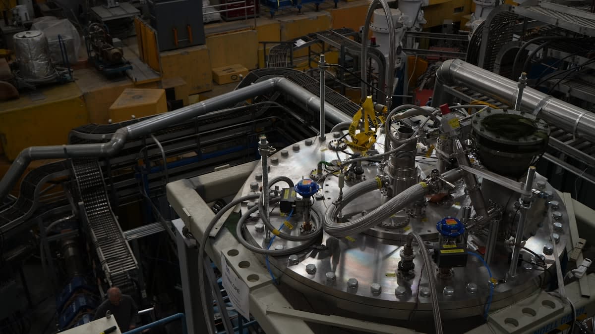 Sleek reentry capsule landing in a high-tech facility