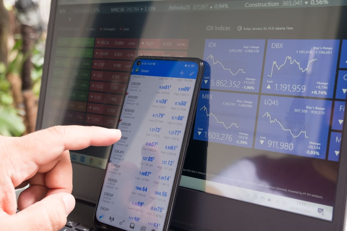 Digital financial interface showing fractional shares
