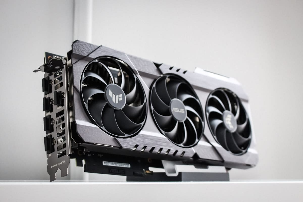 GPU with HBM stacks surrounding the central die