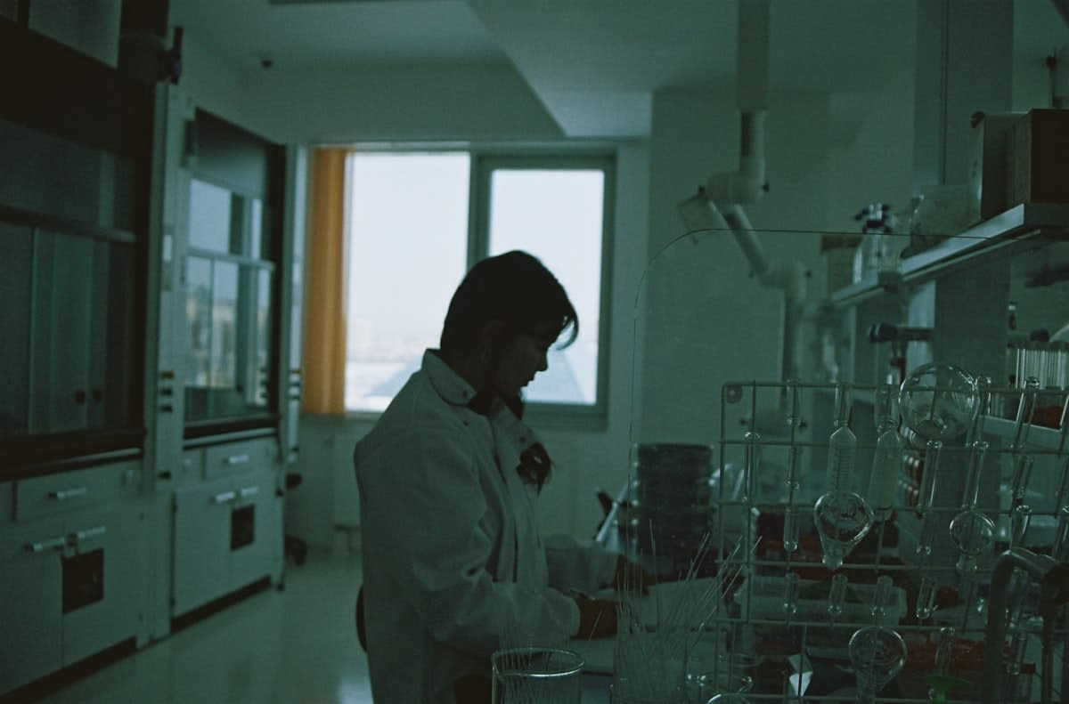 The Biological Border: How Molecular Longevity is Redefining the Class Divide