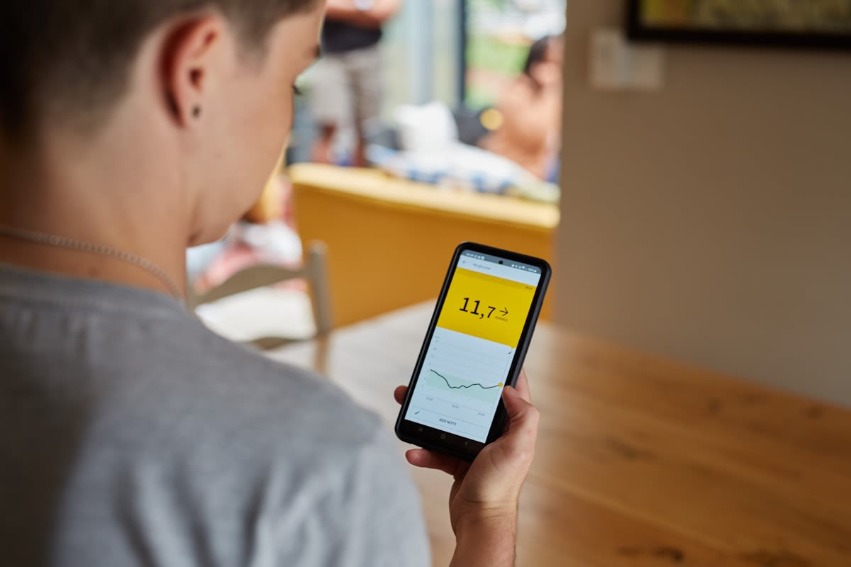 Data visualization of metabolic markers on a smartphone app