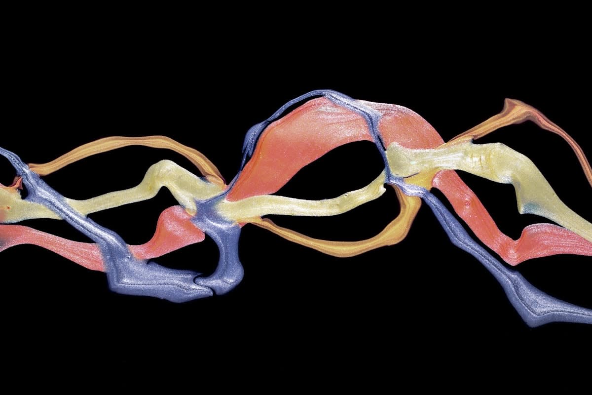 AI protein folding visualization