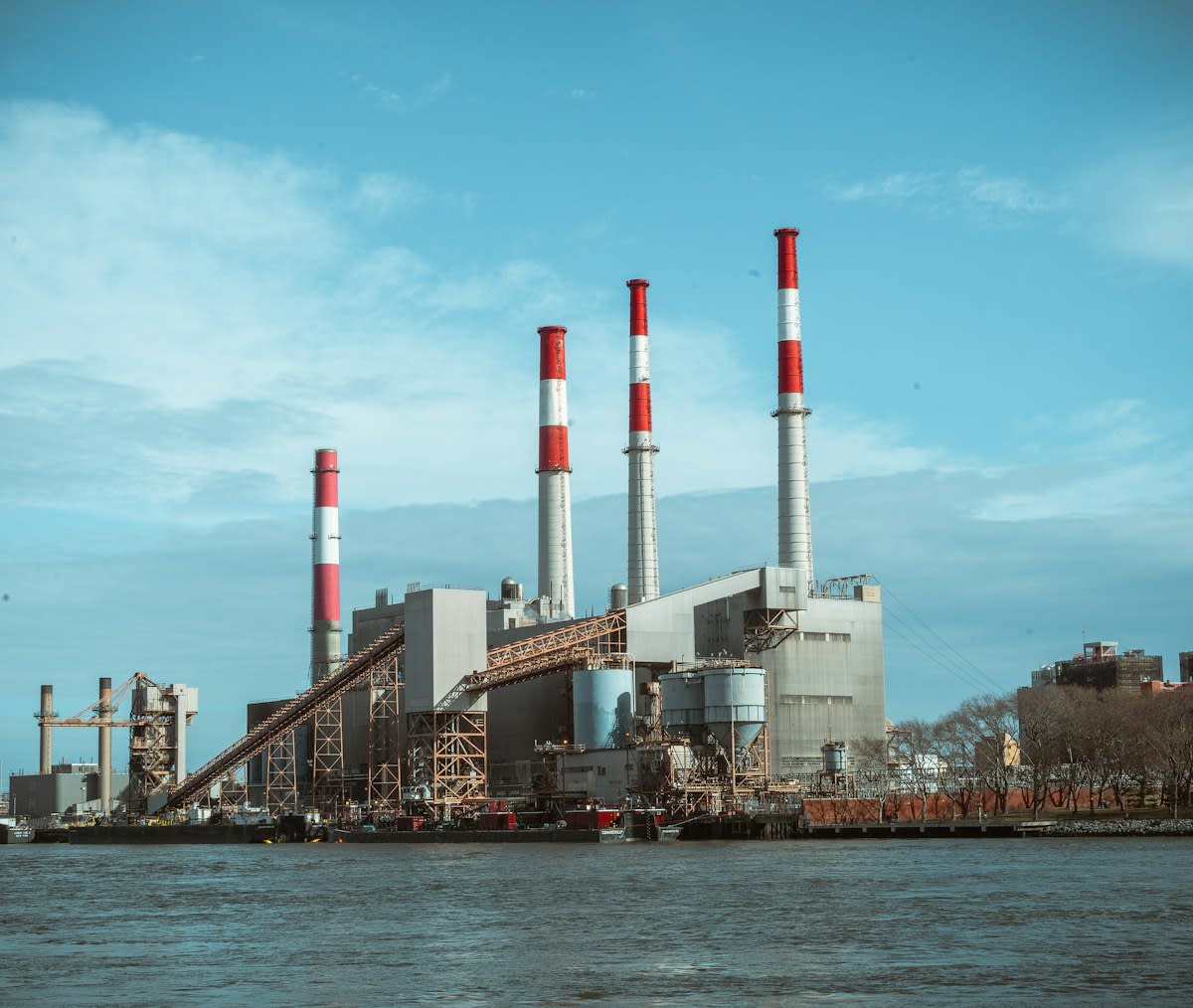 Industrial green hydrogen electrolyzer plant