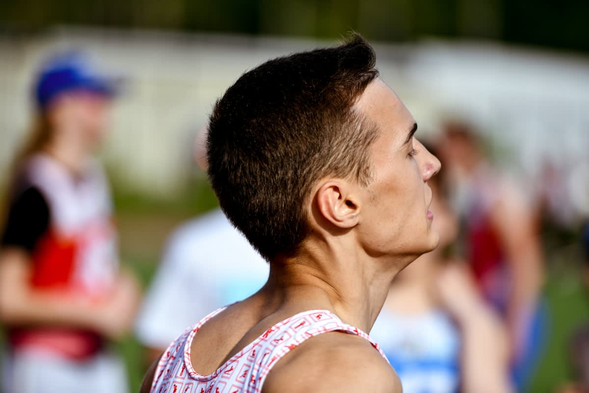Close up of an athlete focusing intensely