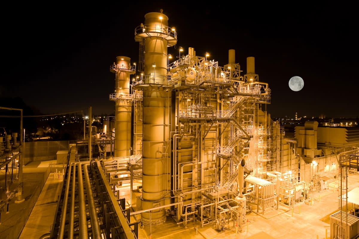 Carbon capture facility machinery