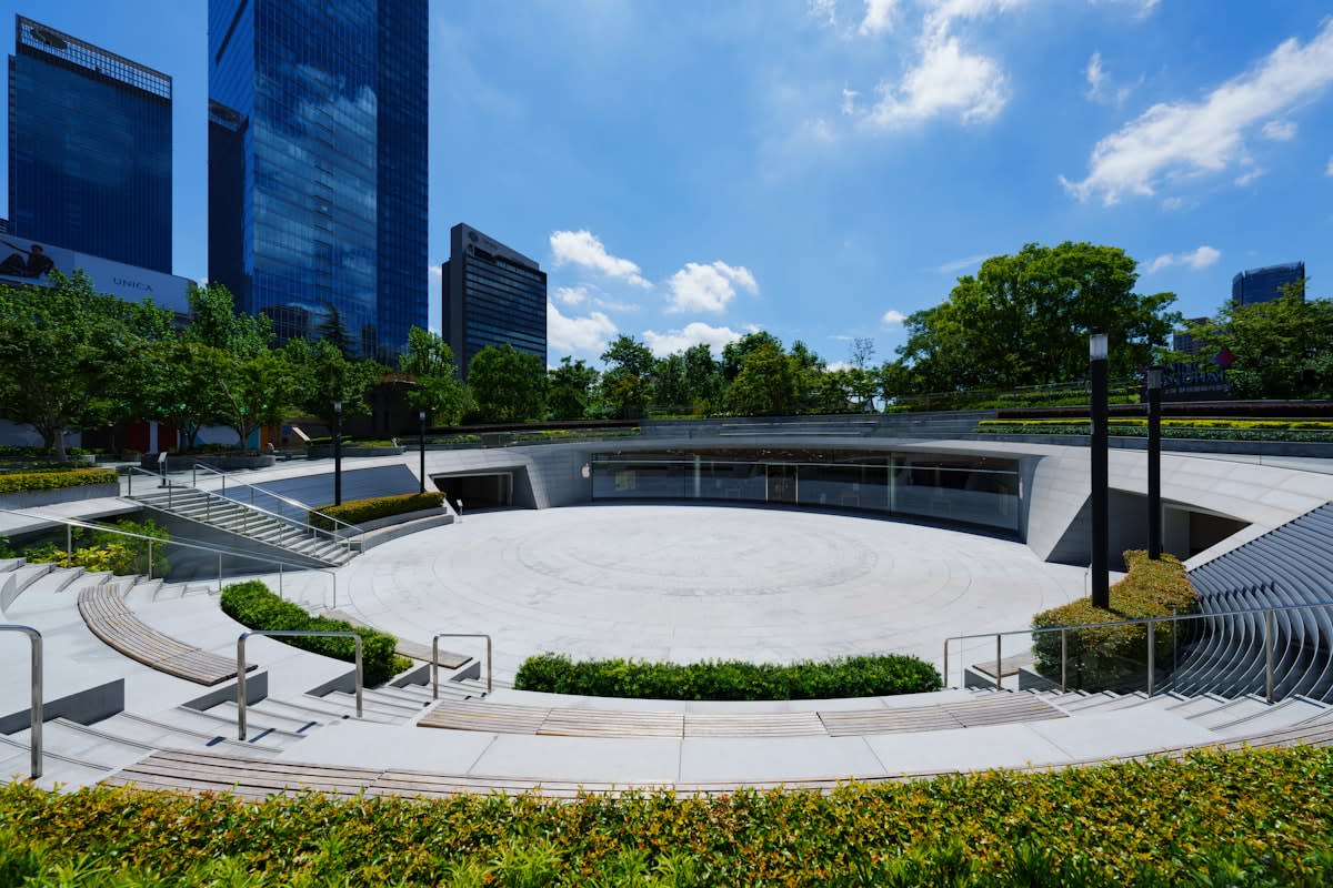 Modern urban plaza with sterile architecture