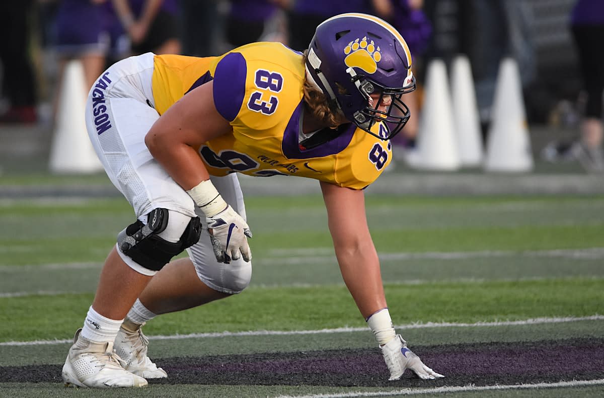 Athlete focusing before a big play