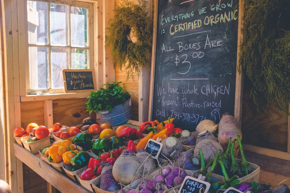 local farmers market produce