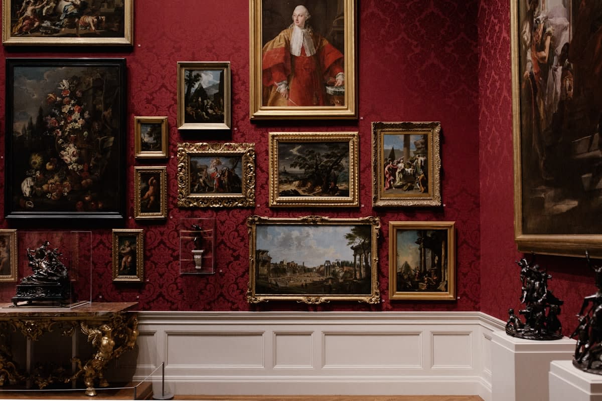 High-end art gallery with a single trophy painting