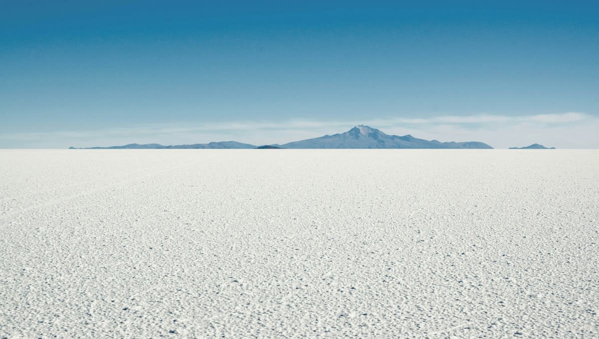 Salar de Uyuni salt flats Bolivia