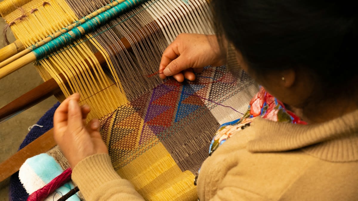 Traditional loom and wool