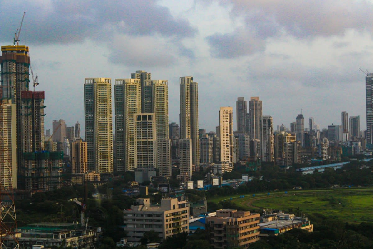 Stressed developer in Mumbai office