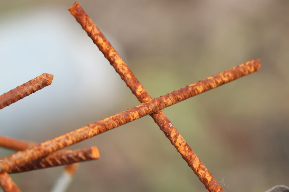 corroded iron bar