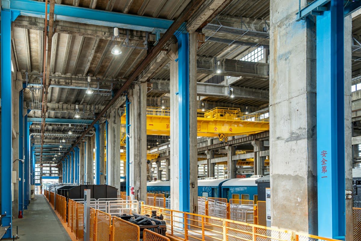 Modular energy unit in an industrial setting