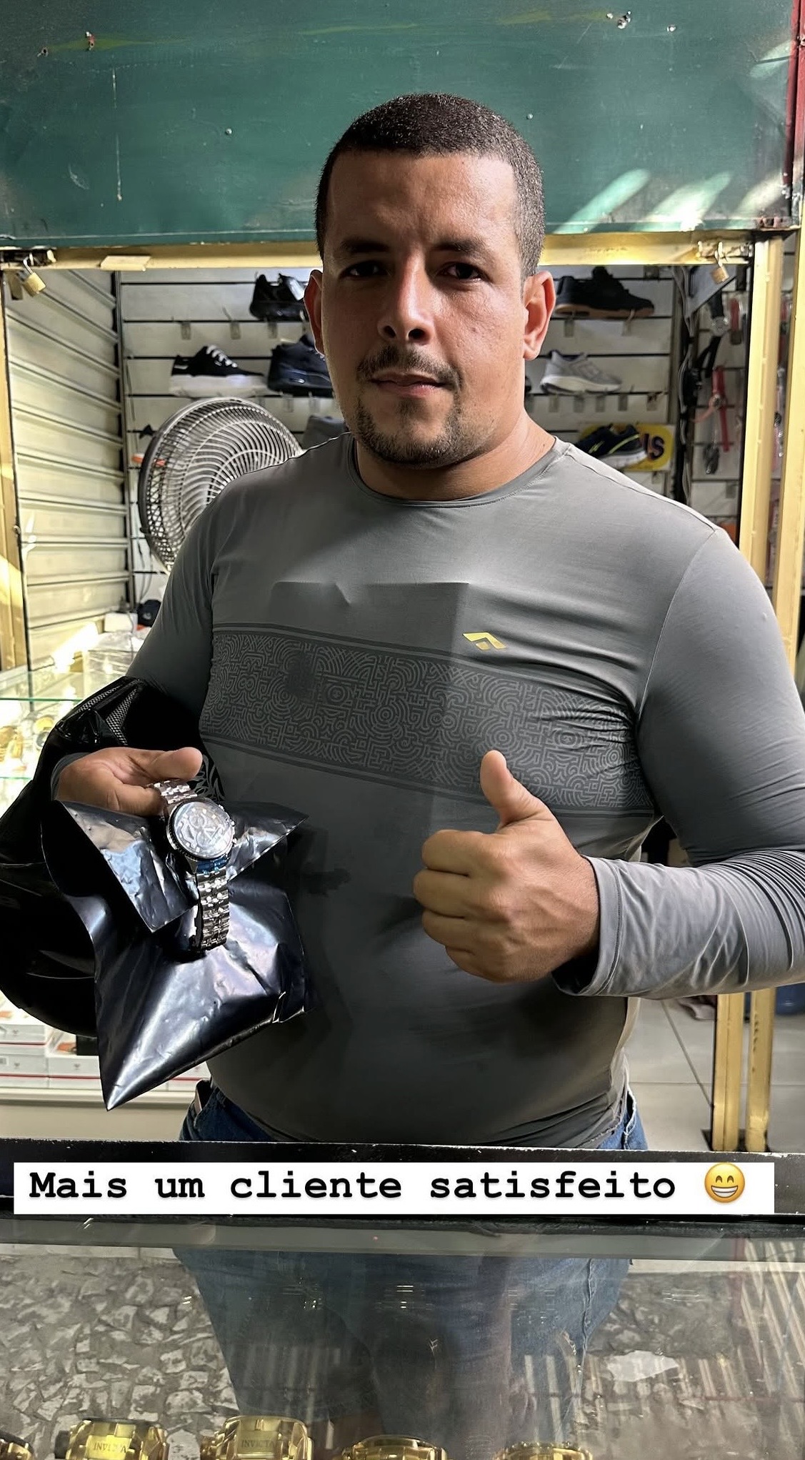 Cliente satisfeito da Rafa Relógios