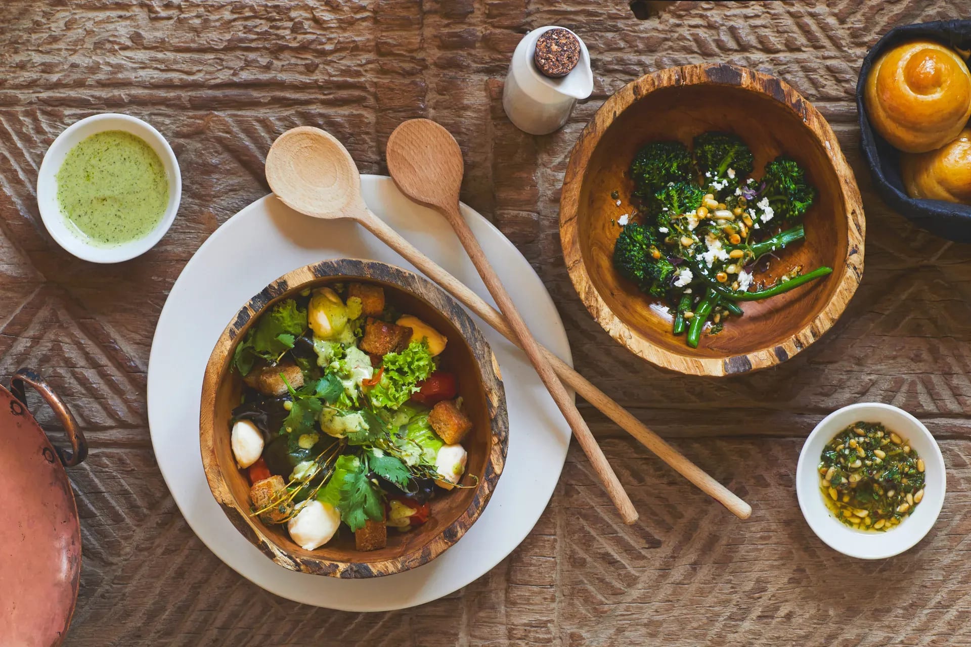 Main foreground image