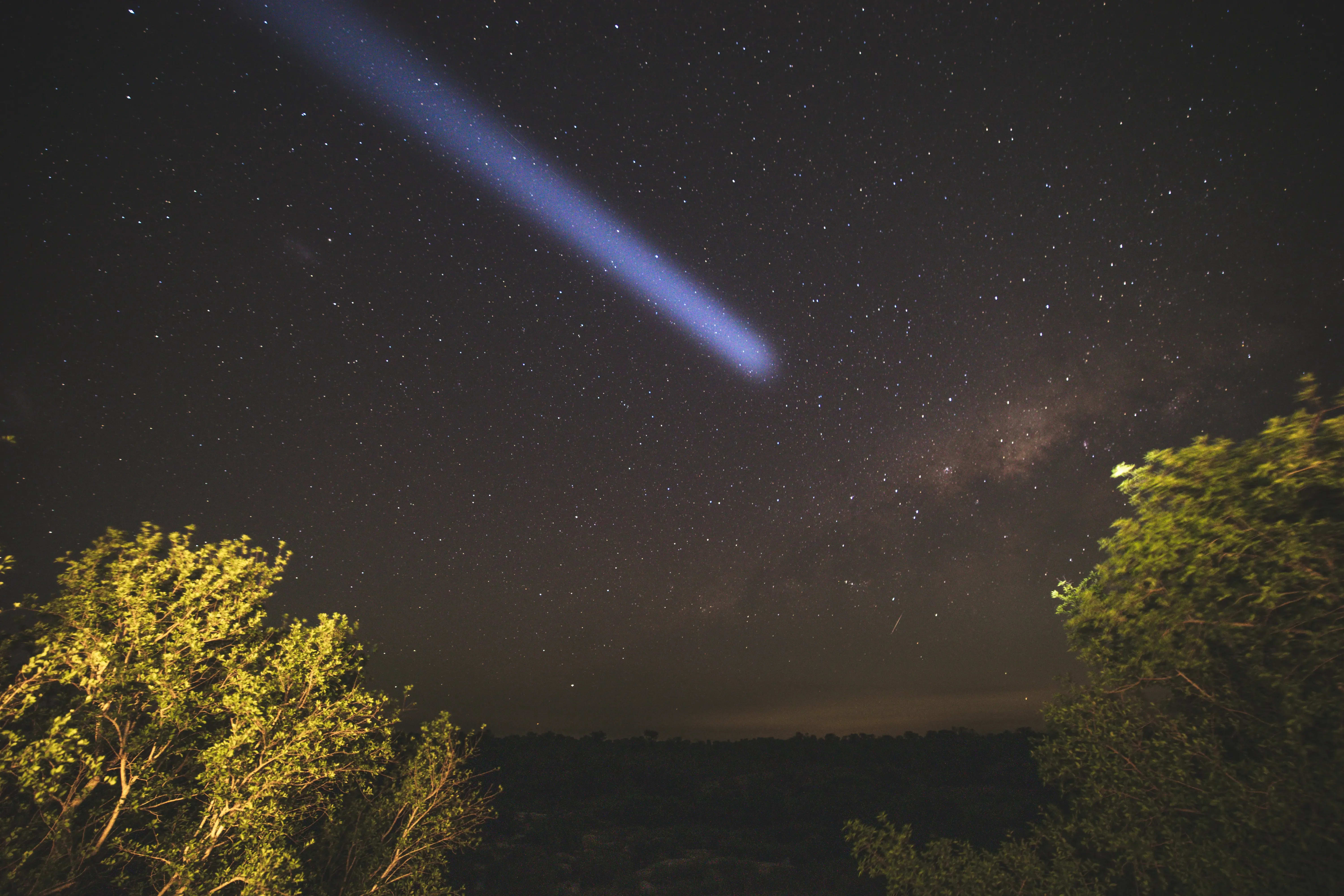 Main foreground image