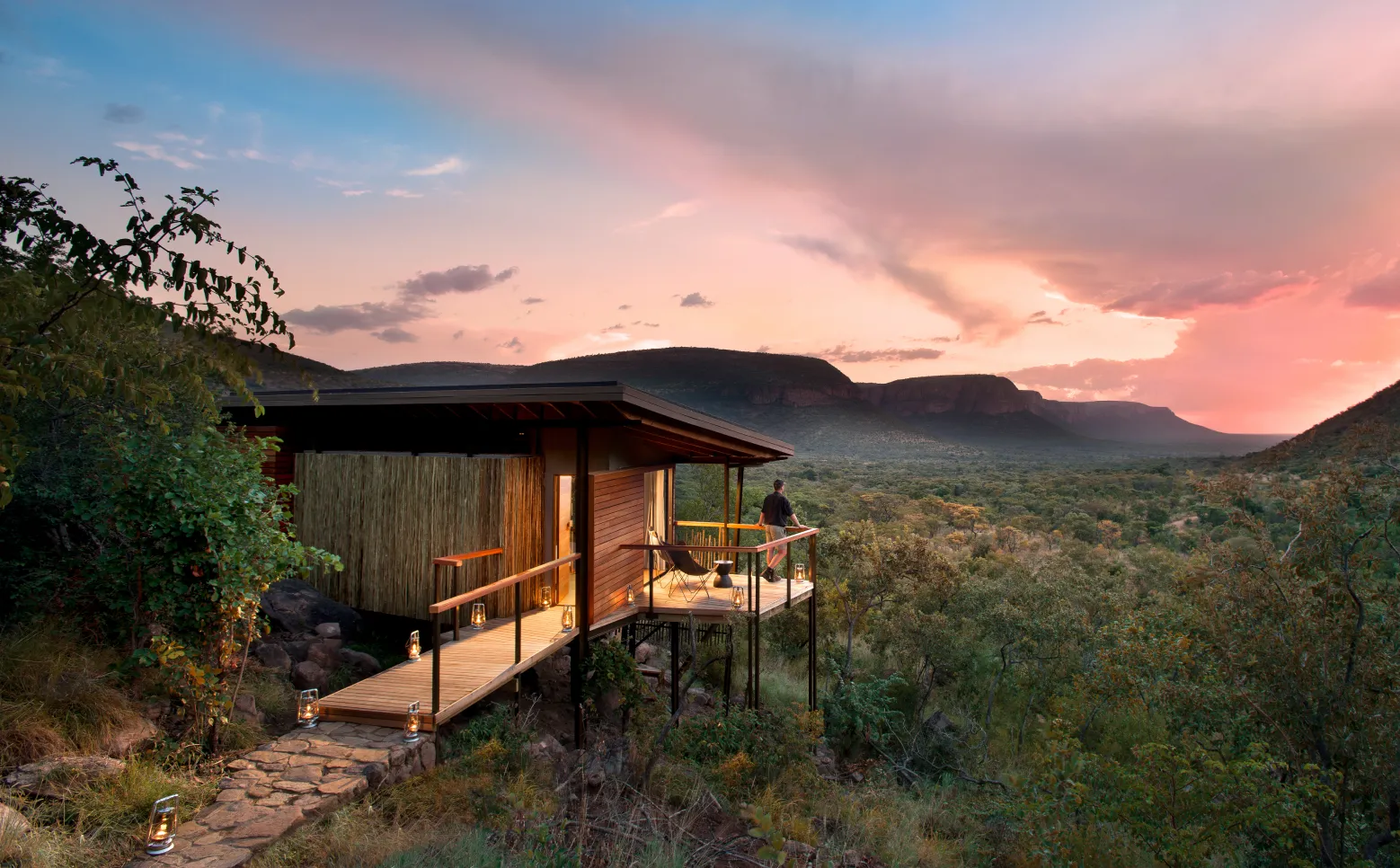 mountain-lodge-zigzag-img