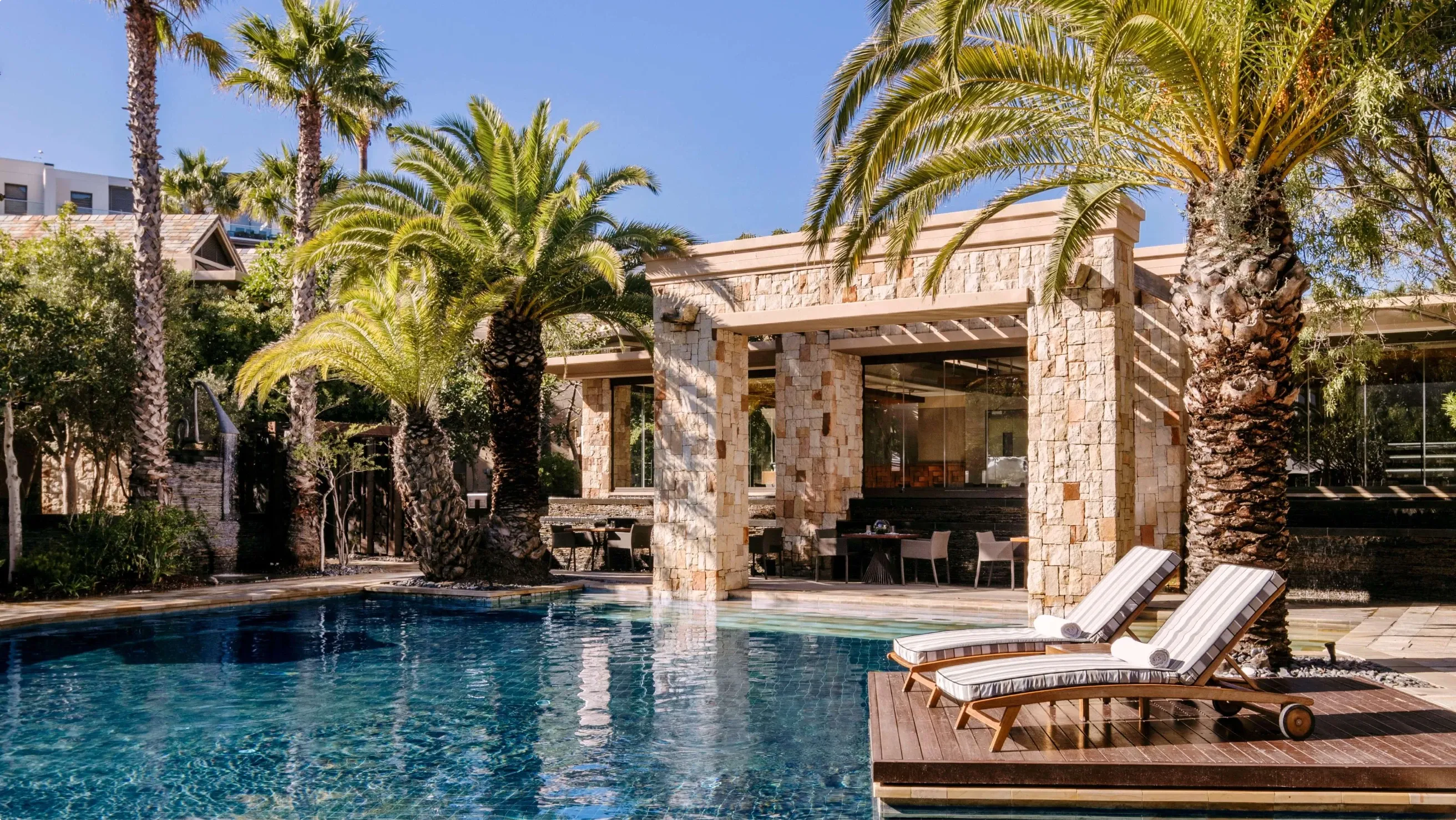 Beach Escape - Santorini Mozambique Arrival