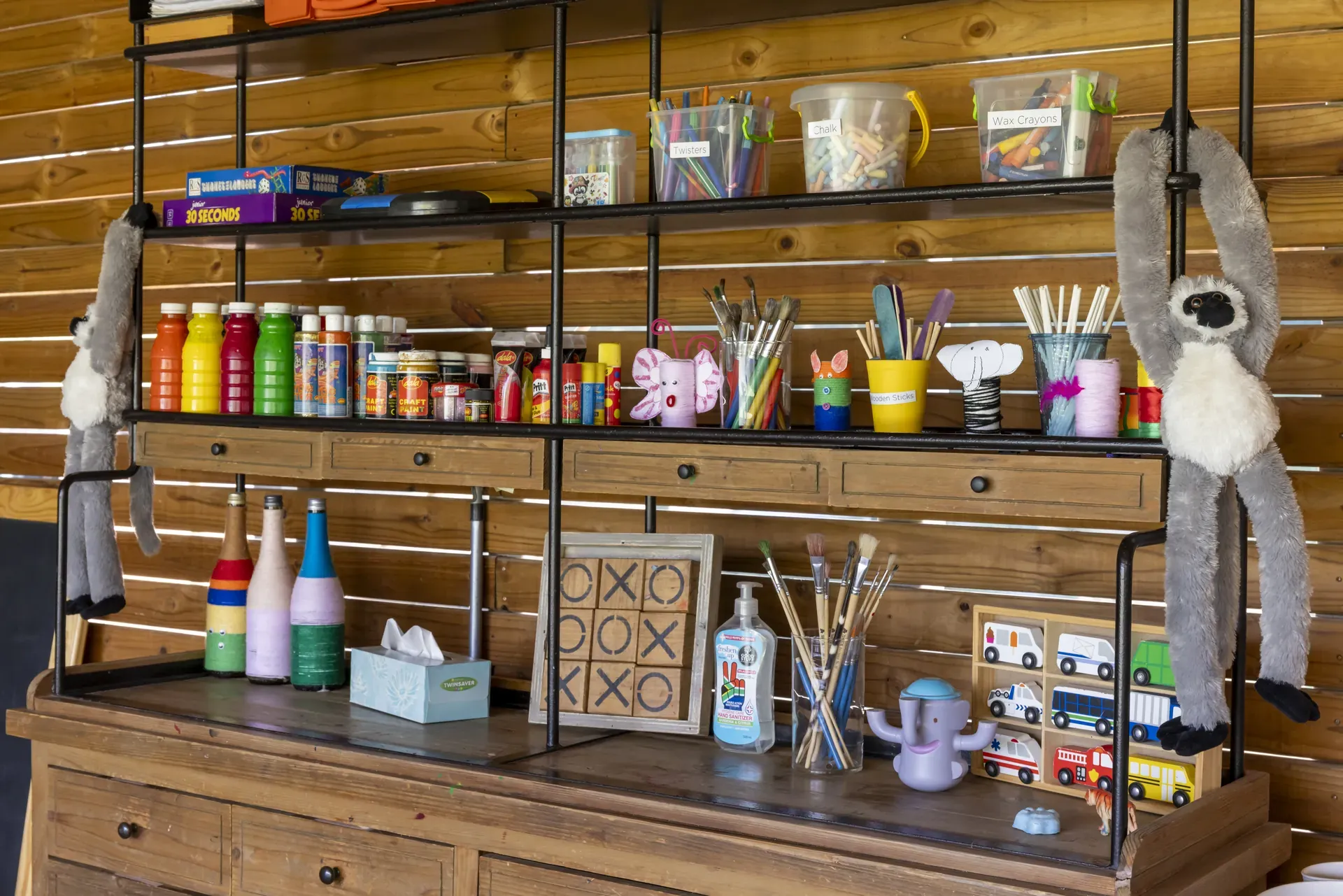 Arts and crafts equipment set up for children’s activities at Marataba.