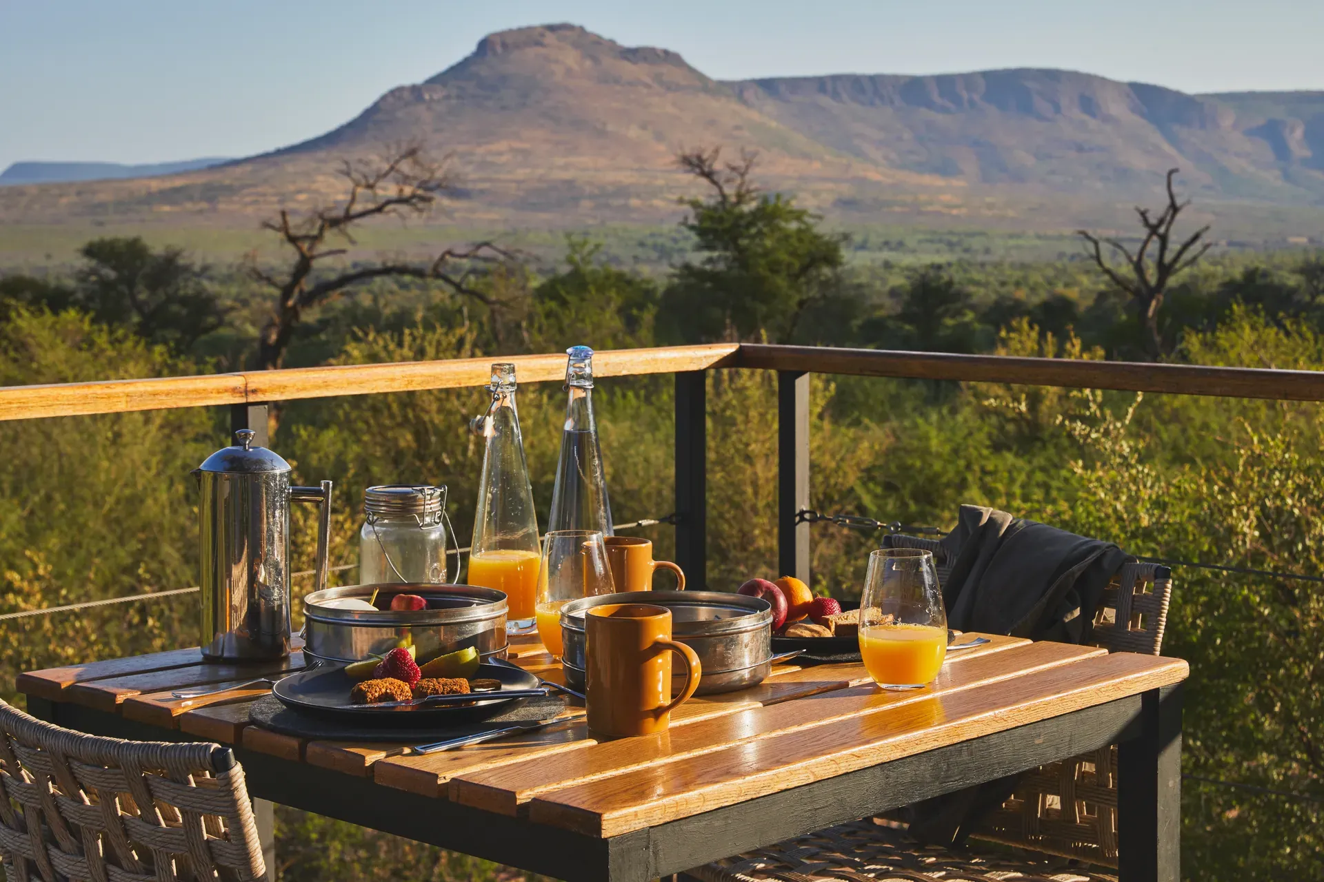 Zigzag section image