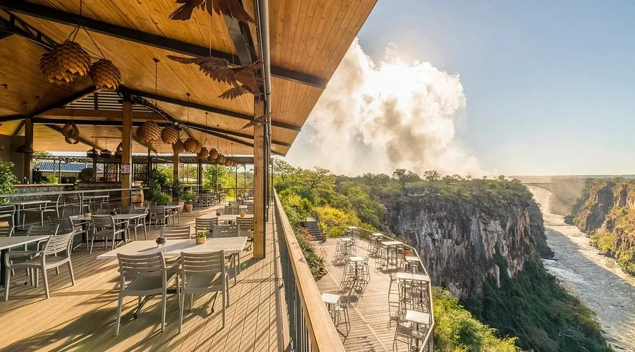 Morning River Safari and Lookout Café