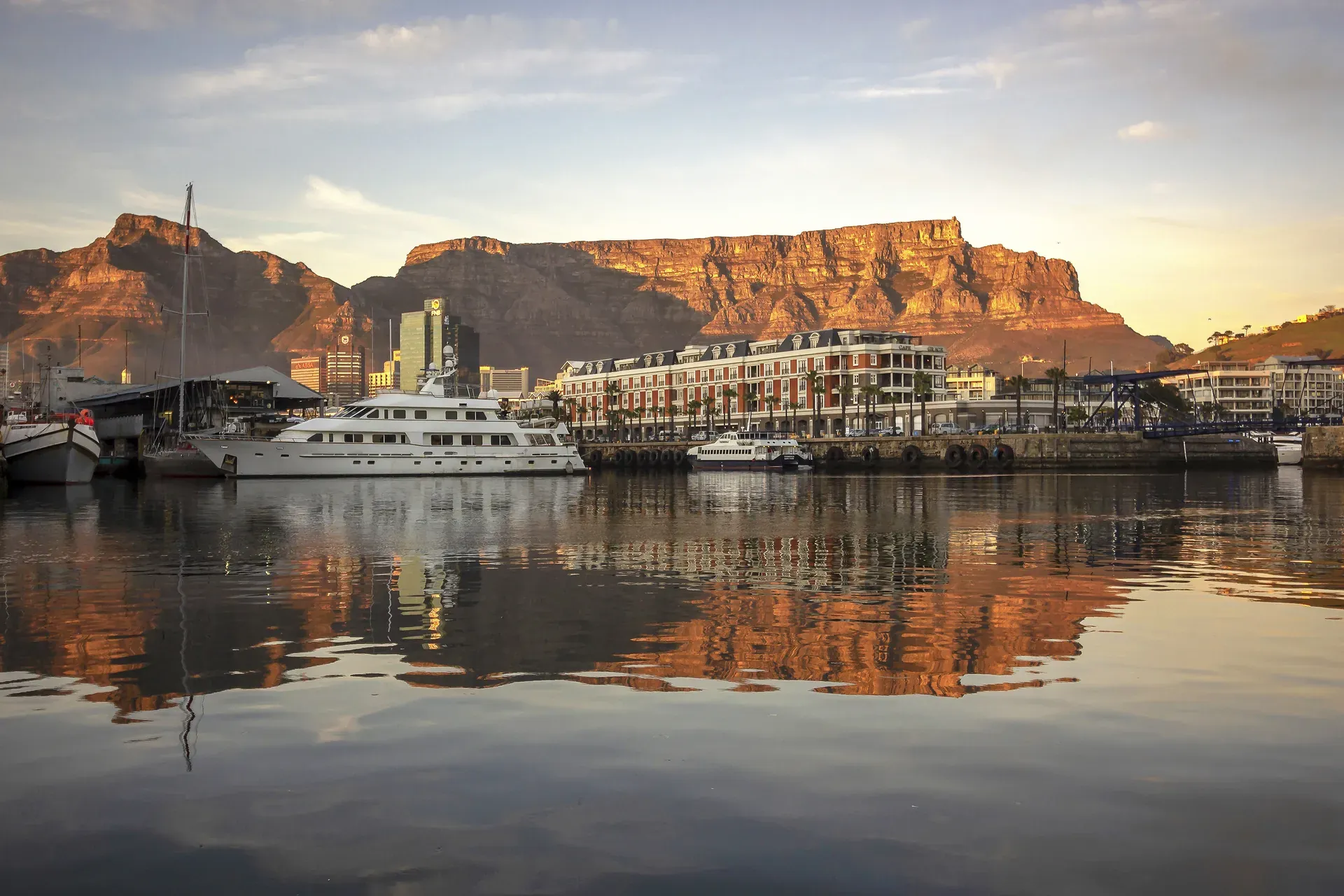 Arrival in Cape Town - Waterfront Luxury