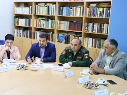 Николай Пархоменко обсудил задачи с представителями бизнеса