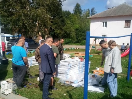 Посещение заместителя главы Воскресенска: осмотр территории на улице Комсомольской