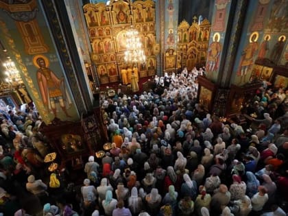 Открытие памятника наместнику Псково-Печорского Монастыря Архимандриту Алипию