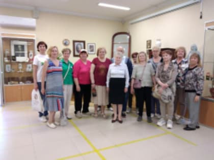 Пенсионеры из Лобни посетили исторические места Талдома