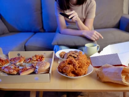 Диетолог Гинзбург предупредил о риске инфаркта из-за переедания