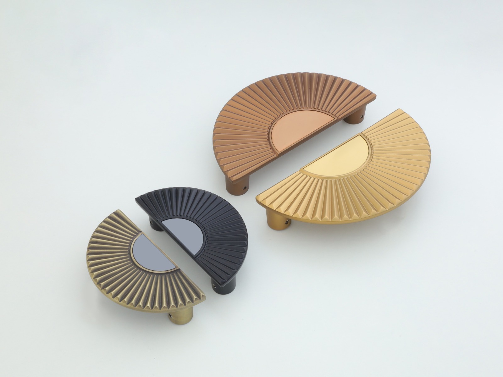 Sunburst Half-Moon Cabinet Handle — Handle — SIDDHI