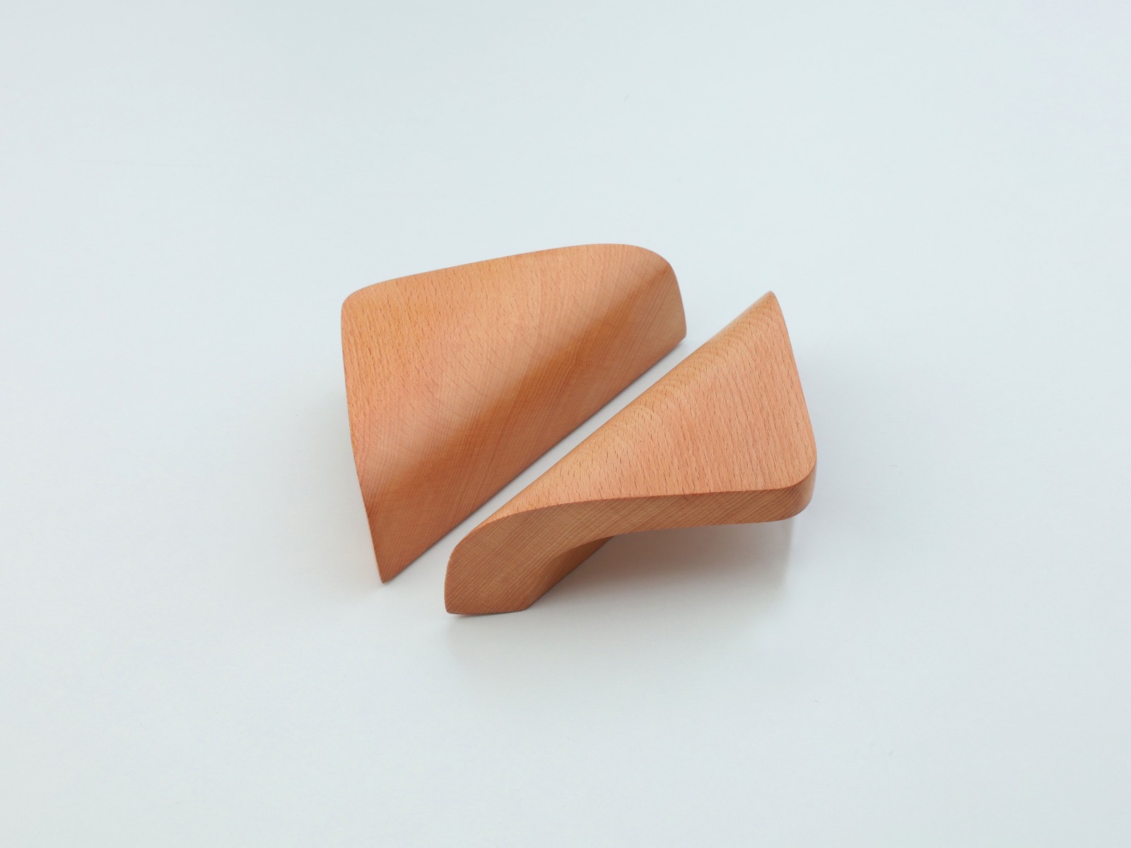 Modern Sculpted Wooden Cabinet Handle — Handle — SIDDHI