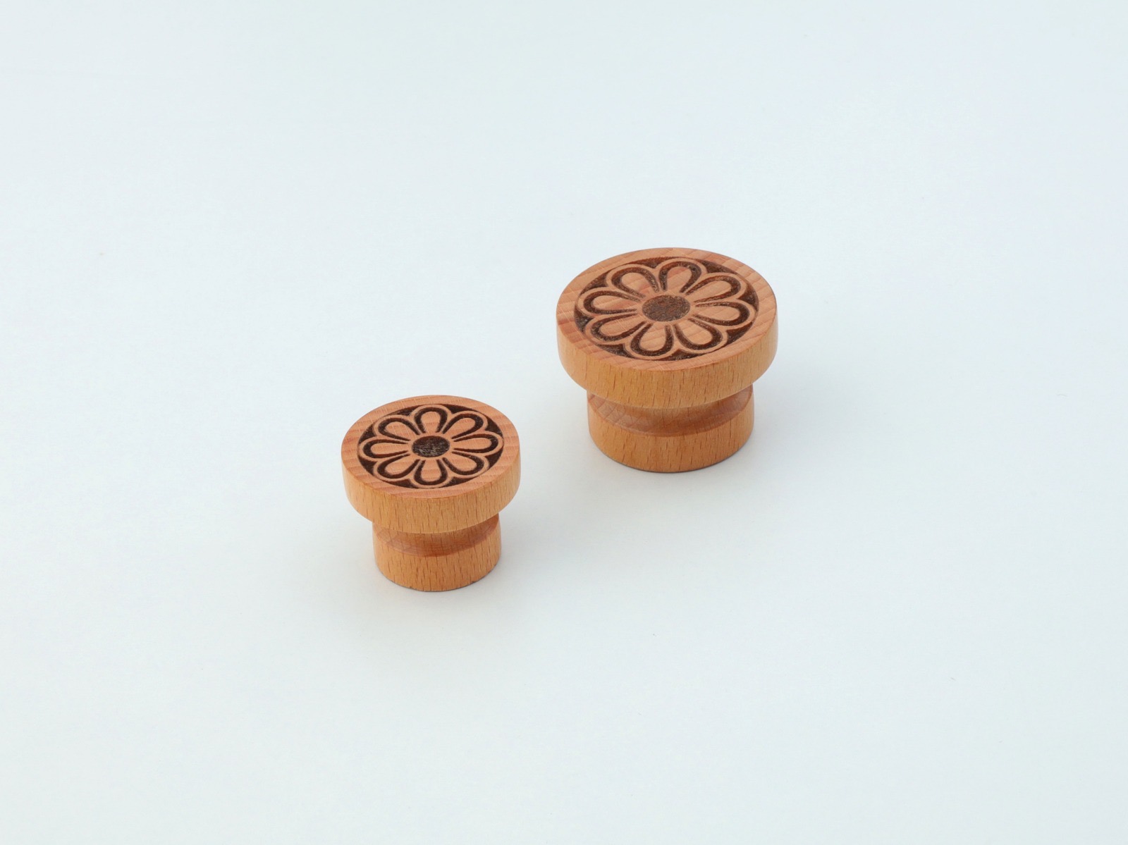Premium Floral Wooden Cabinet Knob — Hardware — SIDDHI