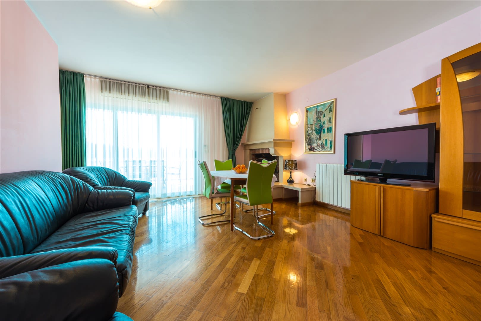 Presidential living room