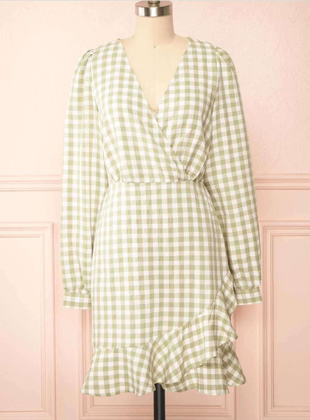 The best of Green Aesthetic Clothes for Cottagecore, Grandmacore and 60s Aesthetics (July 2022)