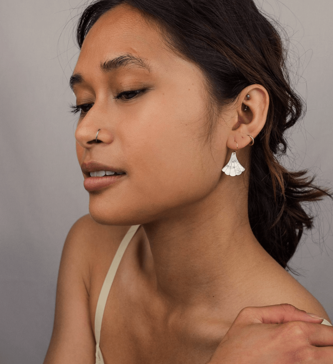 2023 will be a great year for minimalism in jewelry