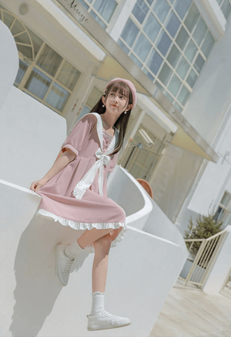 Soft pink aesthetic inspo: Outfits and vibe
