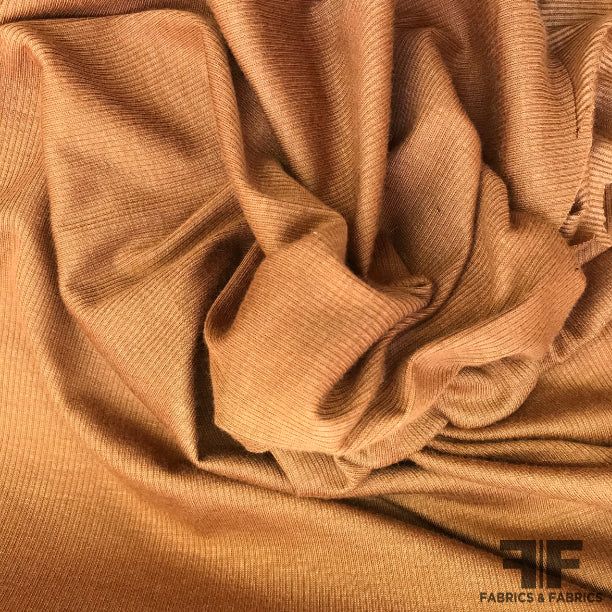 Green and Brown Aesthetic: Tons of aesthetic outfits in green and brown