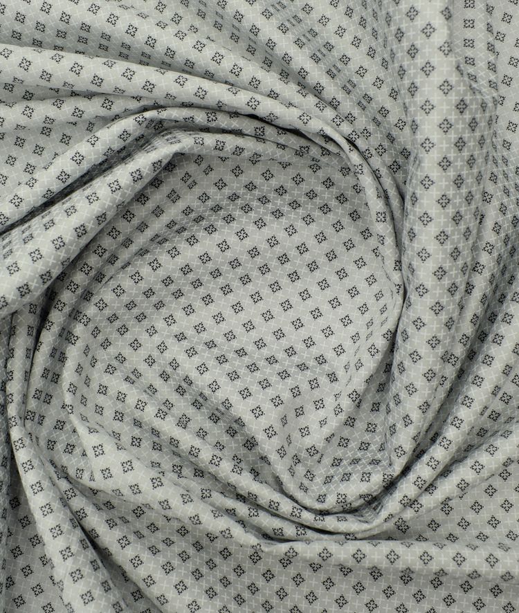Gray Aesthetic in Fashion: The New Scandi Minimalism