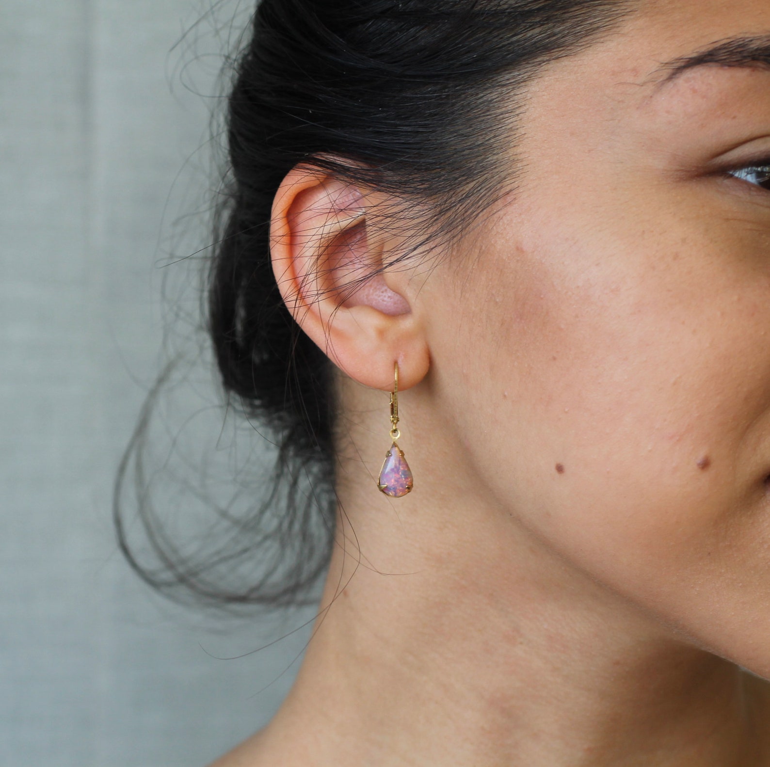 How to wear cottagecore jewelry (+ best indie vendors)