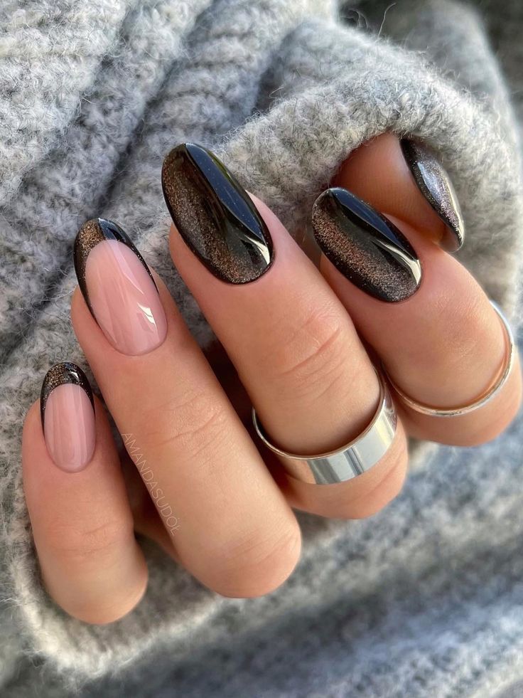 5 Aesthetics & Guide For Black Tip French Nails | Indieyespls