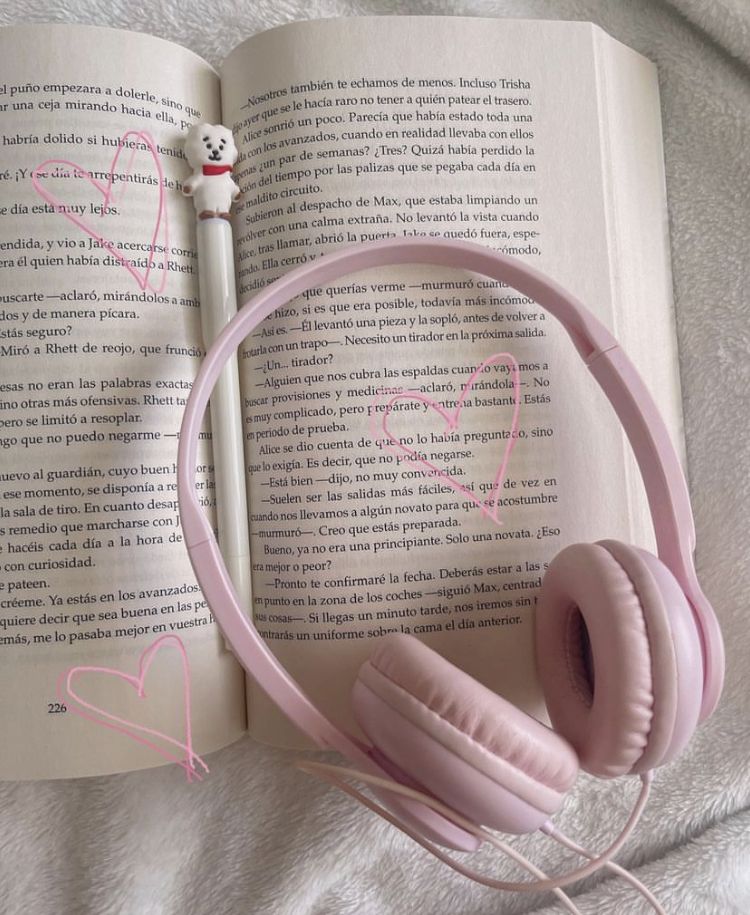 Pink school aesthetic: Grease overload (inspo)