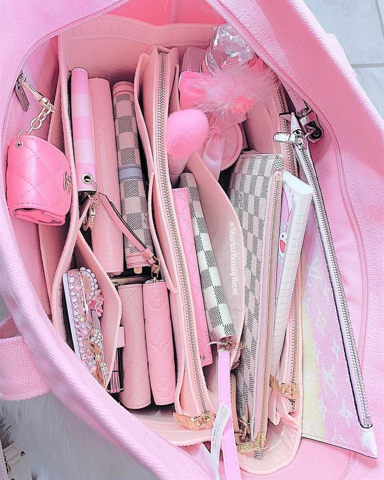 Pink school aesthetic: Grease overload (inspo)