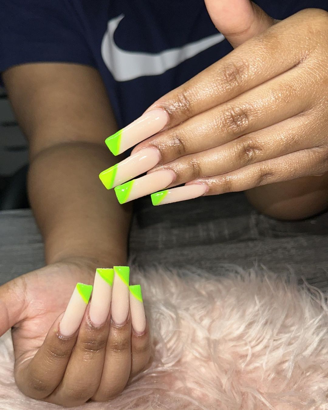 lime green acrylic nails